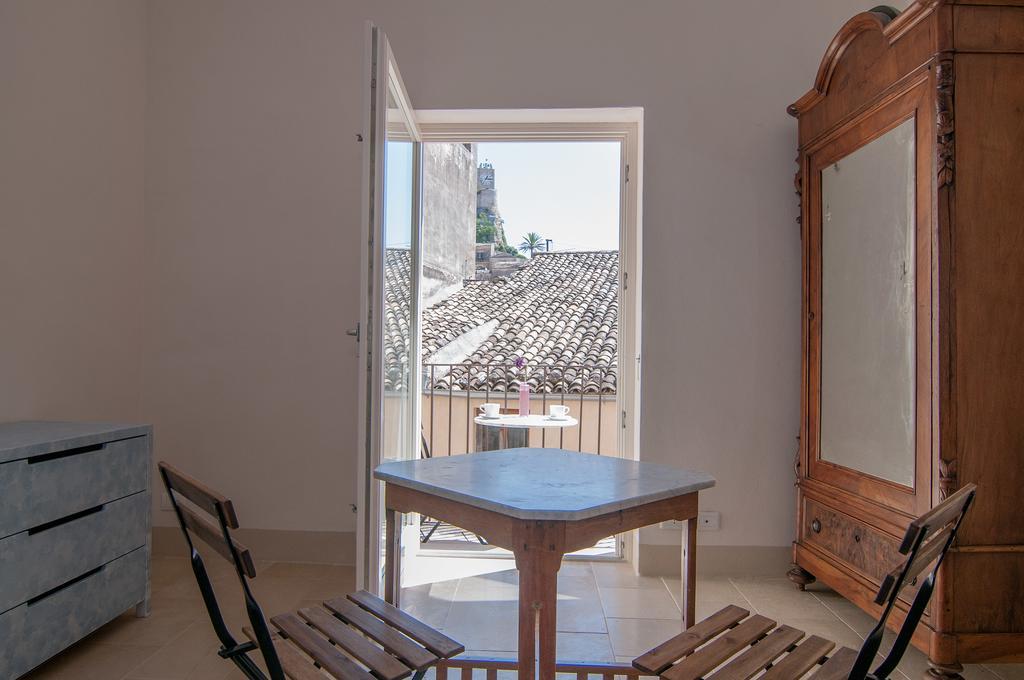 莫迪卡Palazzo Degli Olivi公寓 外观 照片